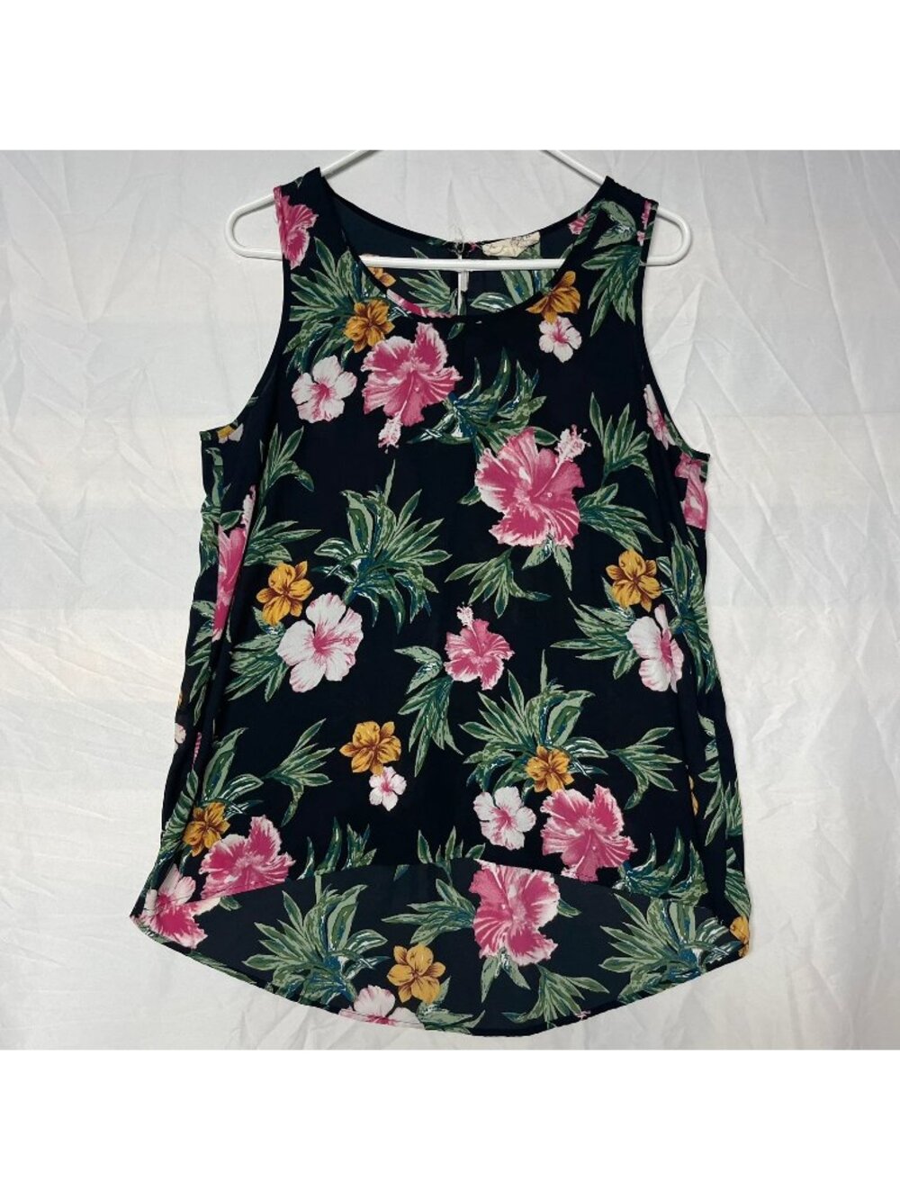 Everleigh Floral Tank Blouse Black Pink Medium